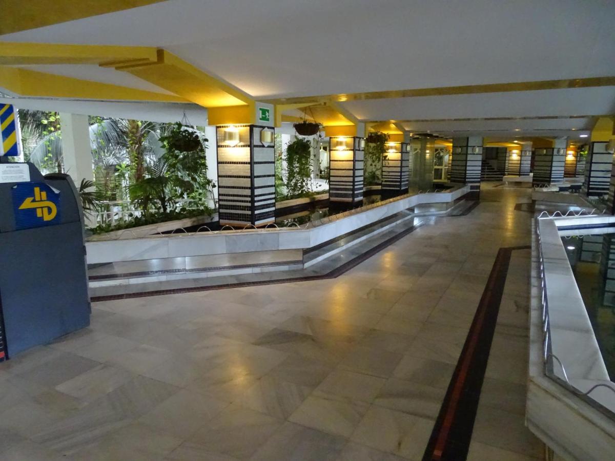 Apartamento En Benalbeach Benalmádena Buitenkant foto
